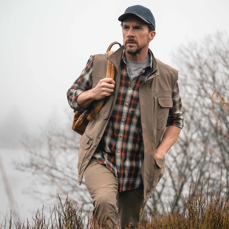 Hoggs of Fife Rothesay Utility Gilet - Khaki - Image 4