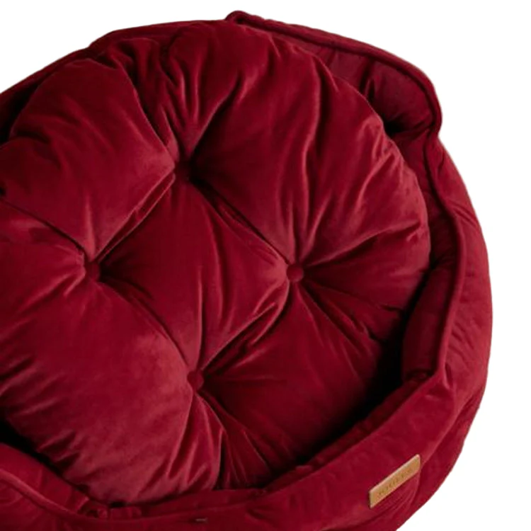 Joules Chesterfield Pet Bed - Burgundy - Image 3