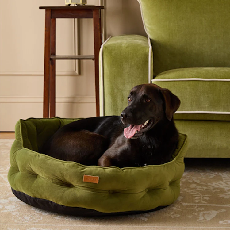 Joules Chesterfield Pet Bed - Khaki - Image 9