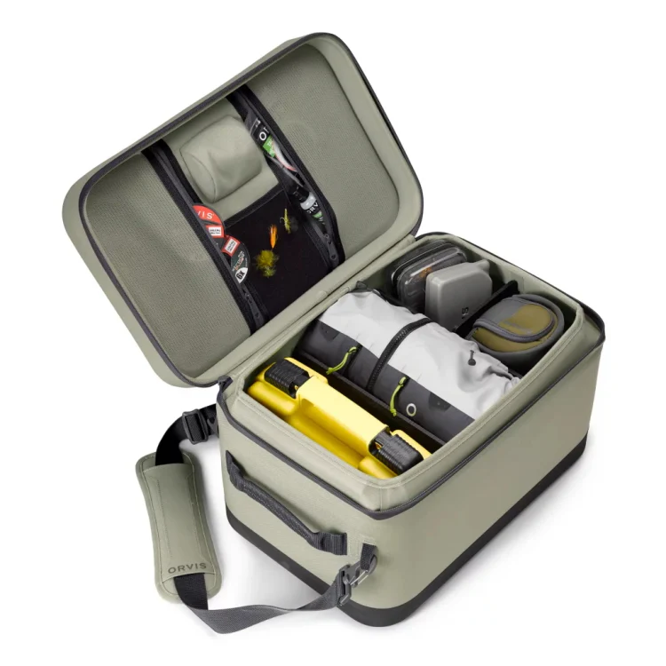 Orvis Pro Waterproof Boat Bag - Image 2
